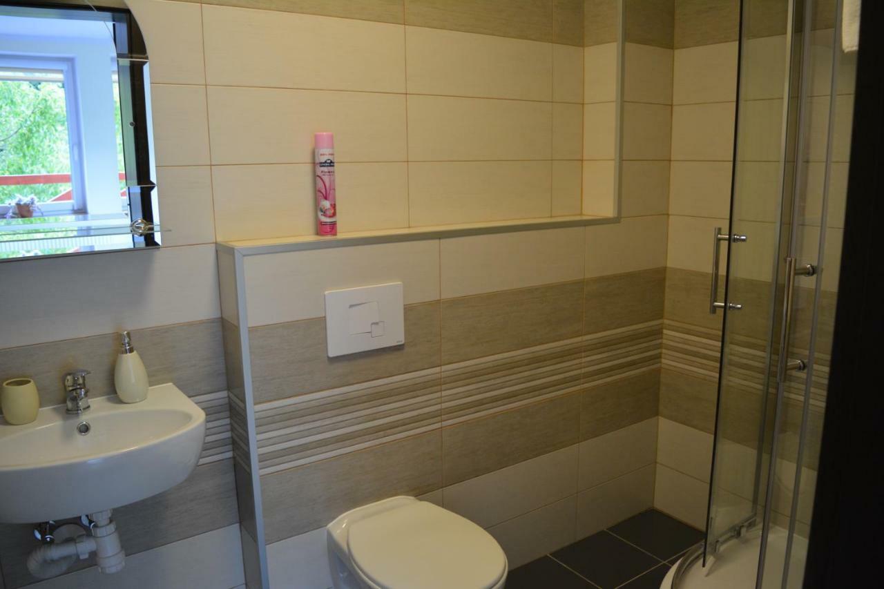 Sieraton Pokoje I Apartament Stronie Śląskie Exteriör bild